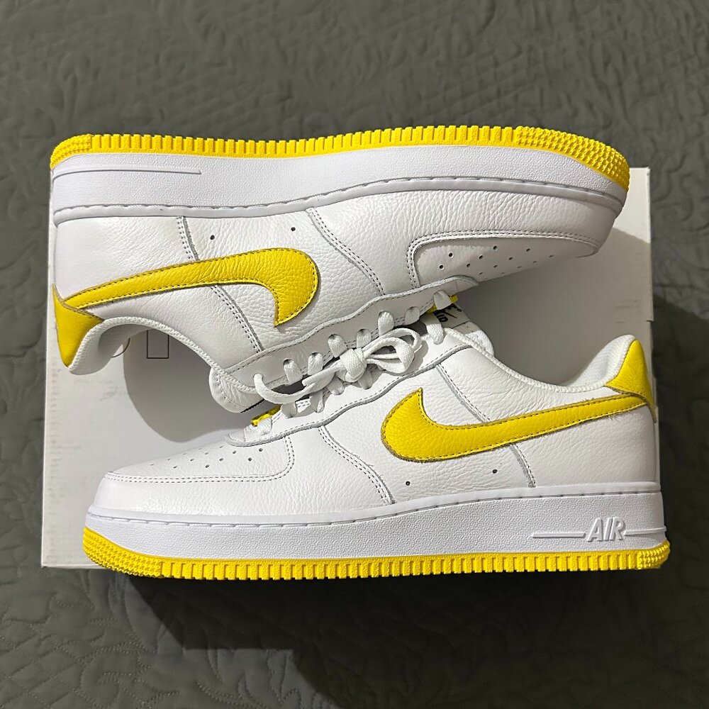 Nike air force 1 White Yellow Nike by Snap Snapchat Ghostface Limited Edition